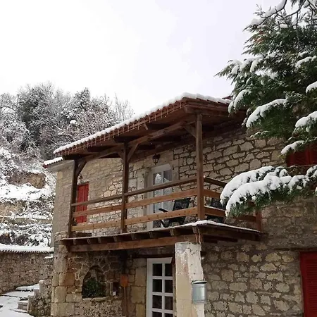 Βίλα Αρμονία Ορεινή Κορινθία Krionérion Dış mekan fotoğraf